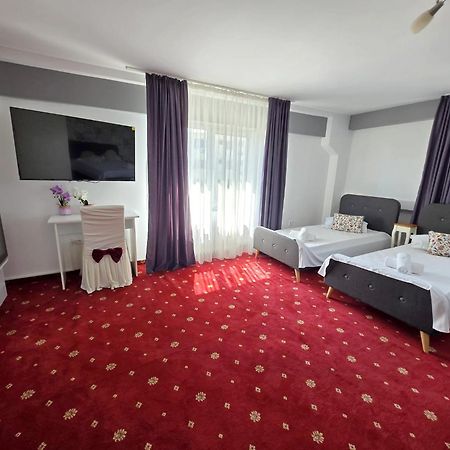 Bon Ton Residence Drobeta Turnu Severin Ngoại thất bức ảnh