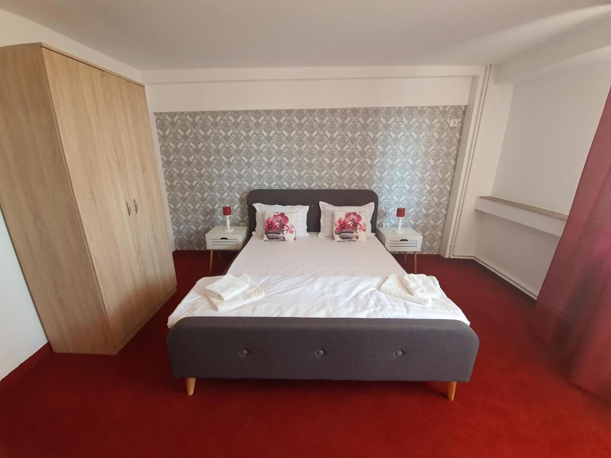 Bon Ton Residence Drobeta Turnu Severin Ngoại thất bức ảnh