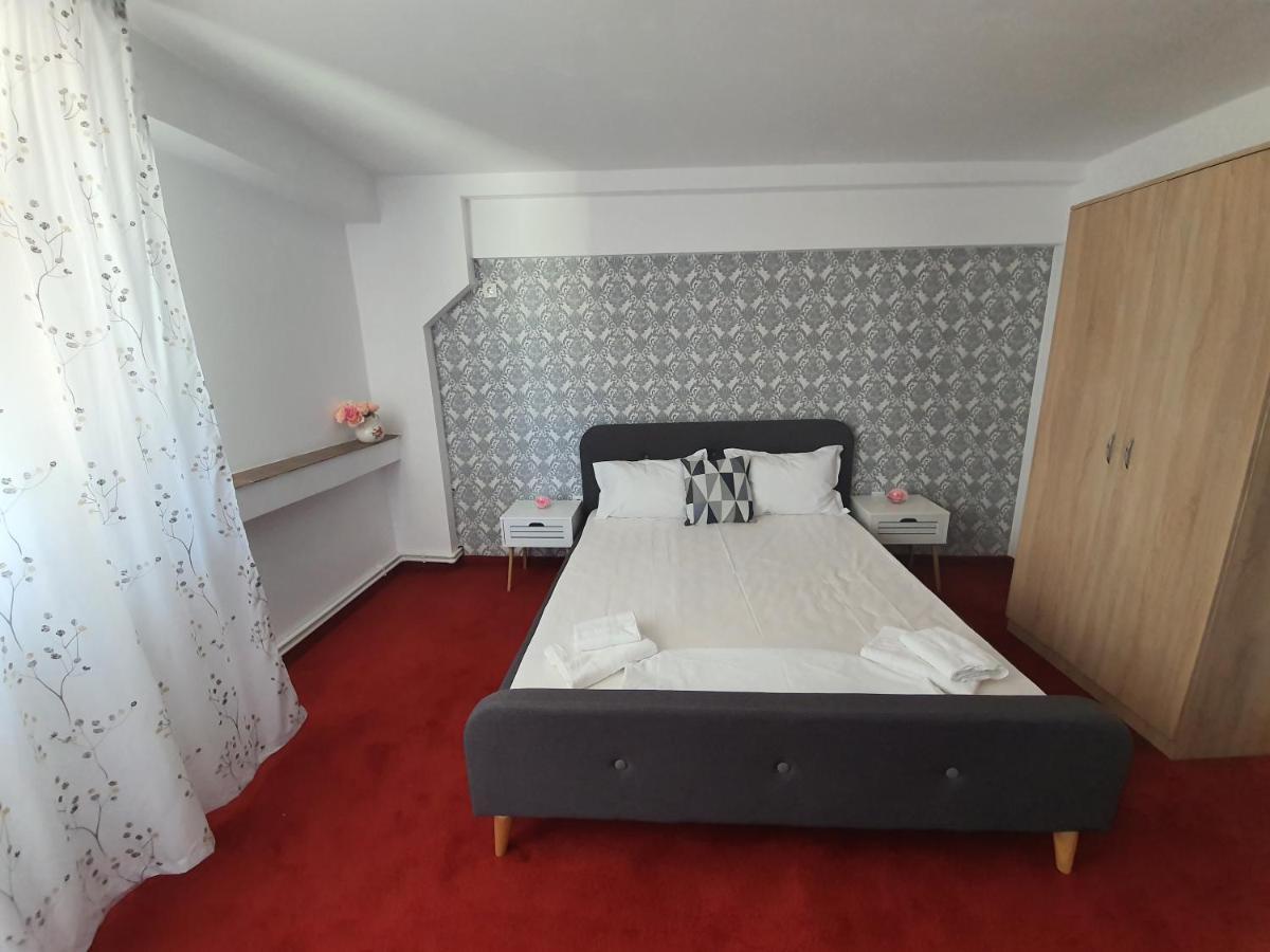 Bon Ton Residence Drobeta Turnu Severin Ngoại thất bức ảnh