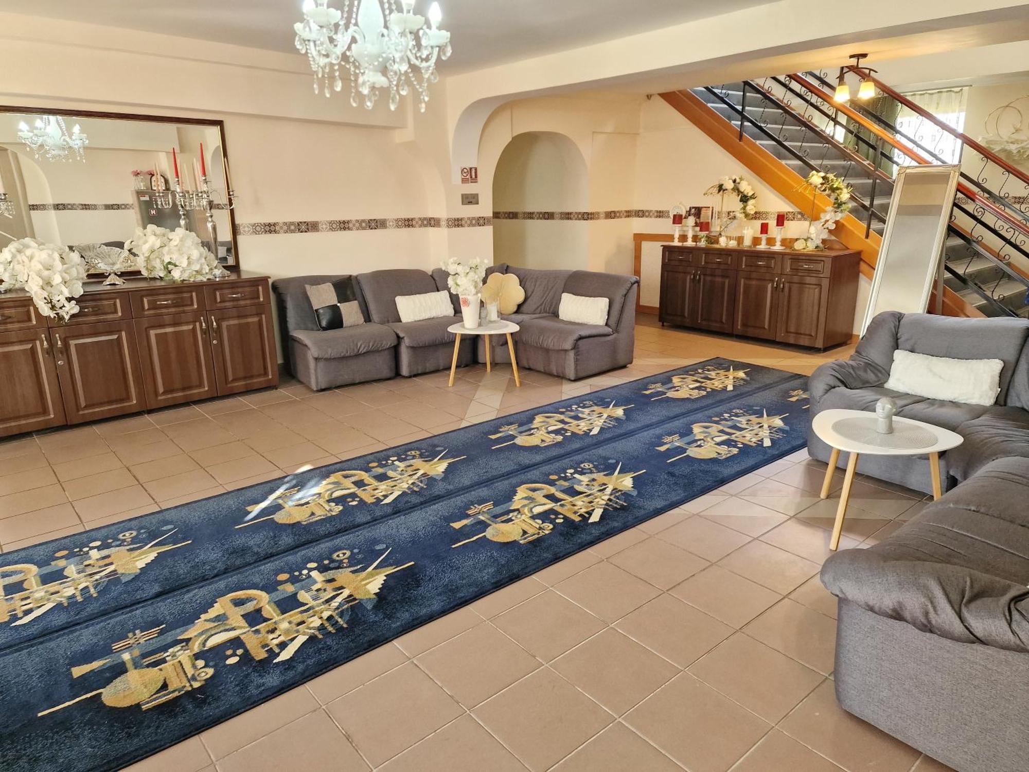 Bon Ton Residence Drobeta Turnu Severin Ngoại thất bức ảnh