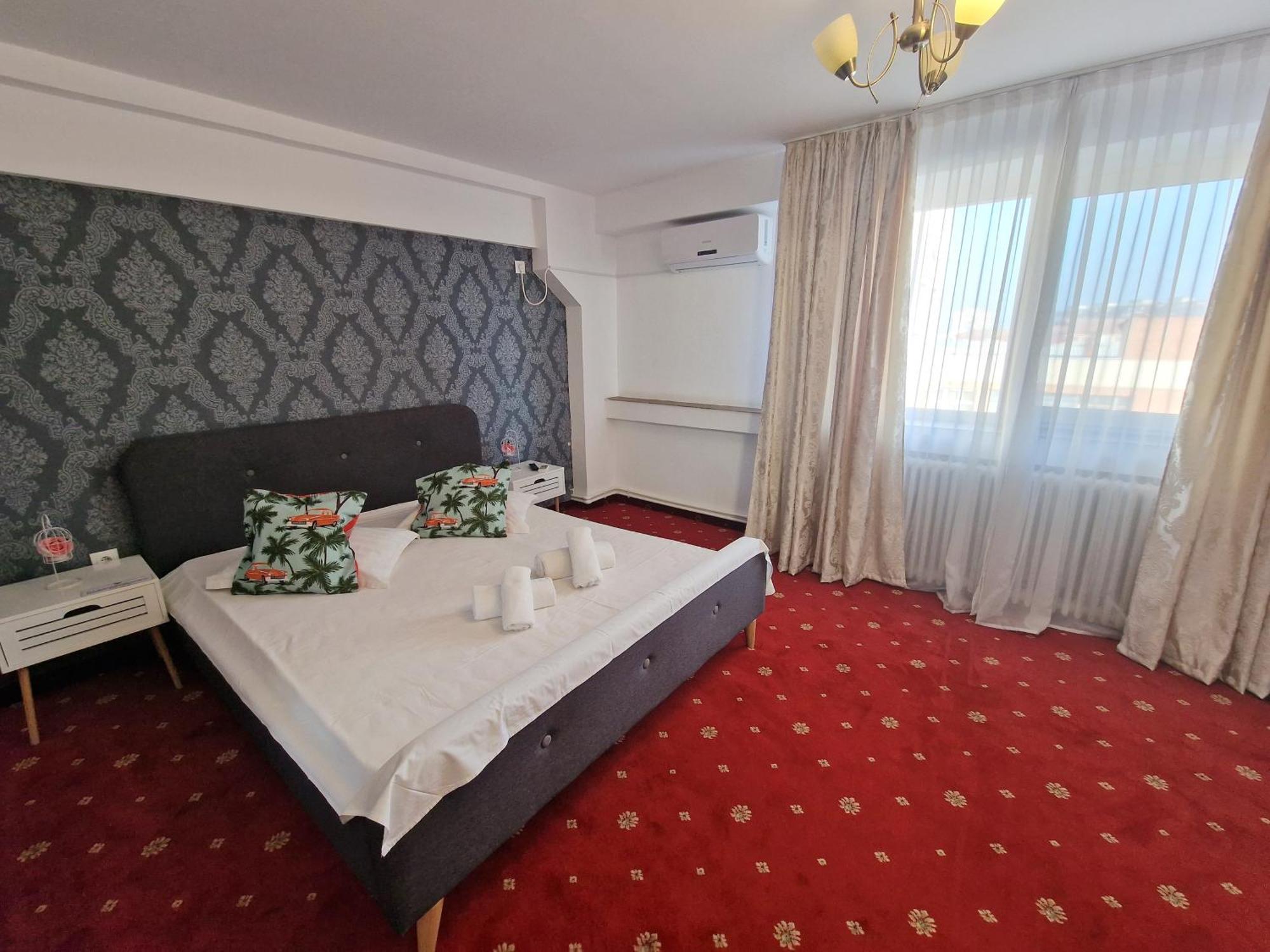Bon Ton Residence Drobeta Turnu Severin Ngoại thất bức ảnh